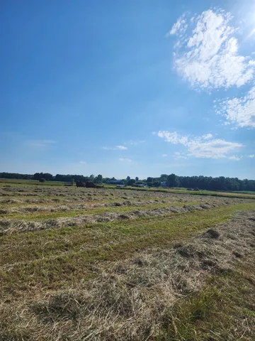 $994,000 | 16 Highway 2, Grand Isle, VT 05458