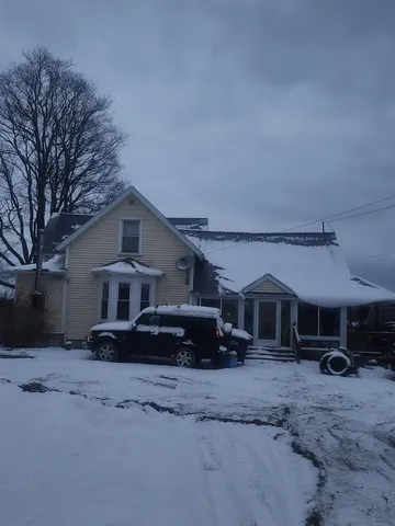 $994,000 | 16 Highway 2, Grand Isle, VT 05458