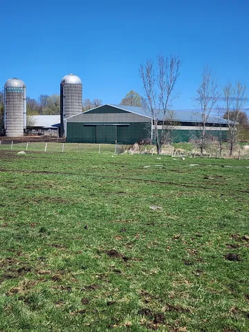 $994,000 | 16 Highway 2, Grand Isle, VT 05458