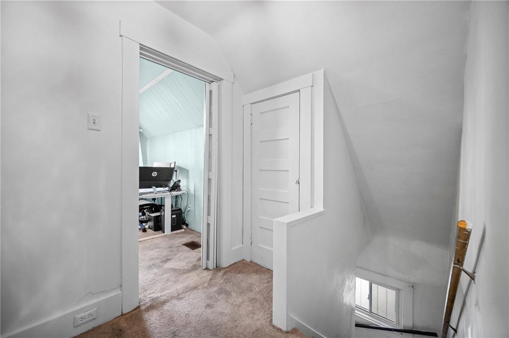 405 Routh Street Monroeville, PA 15146 - Photo 24 of 39 Upstairs hallway