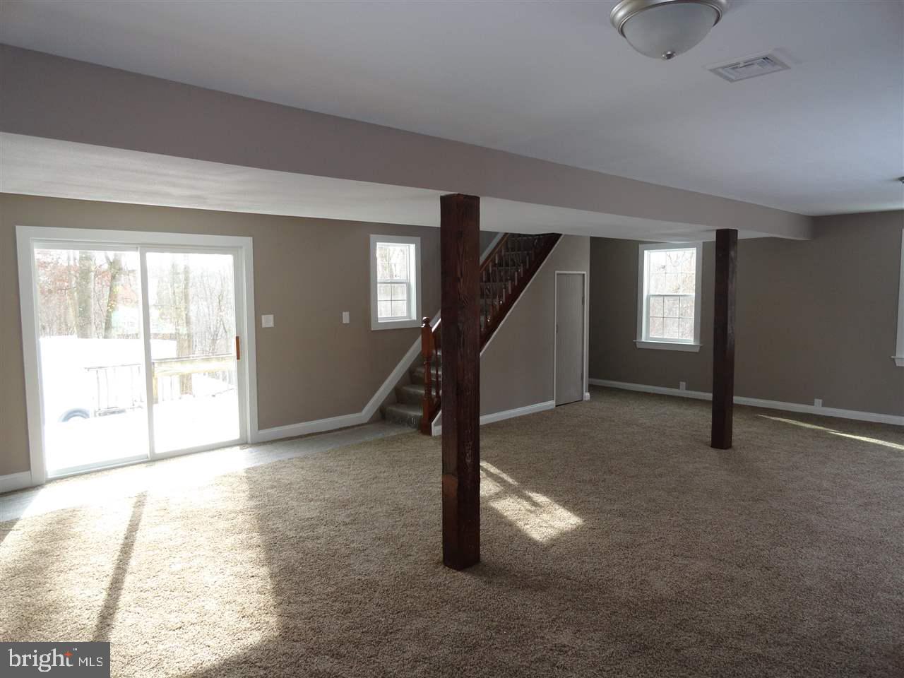 88 Juniper Road Delta, PA 17314 - Photo 4 of 28 Gallery Image 4