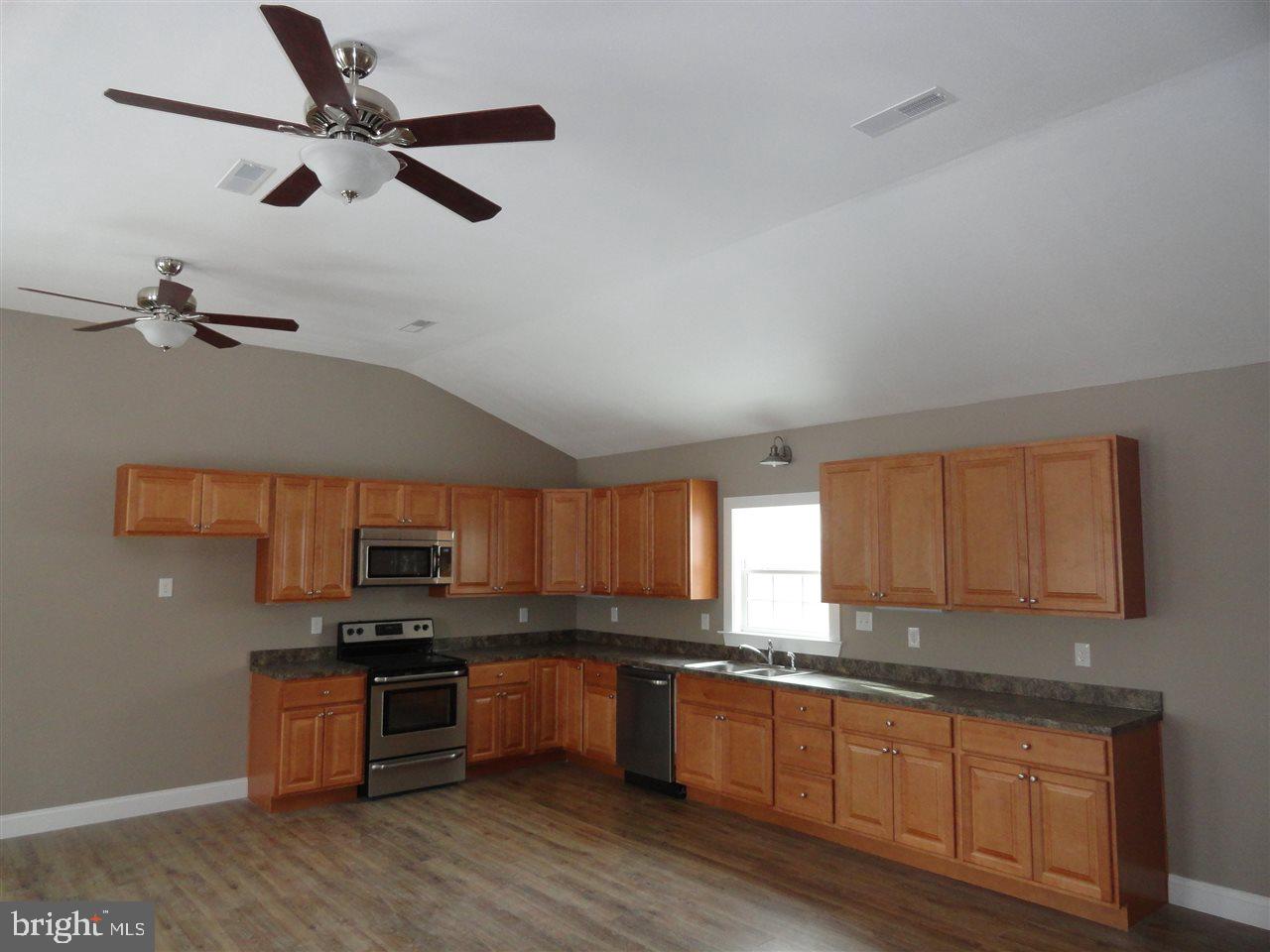 88 Juniper Road Delta, PA 17314 - Photo 8 of 28 Gallery Image 8
