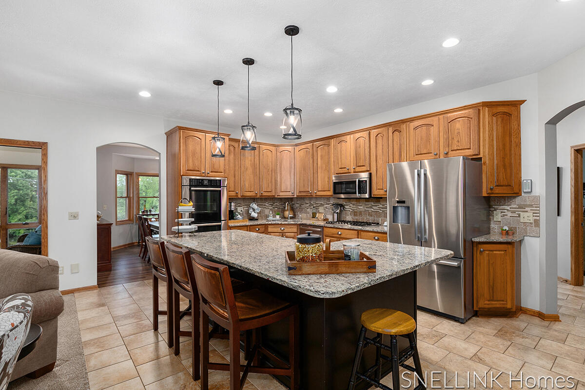 9902 River Road Greenville, MI 48838 - Photo 21 of 82 IMG_1012