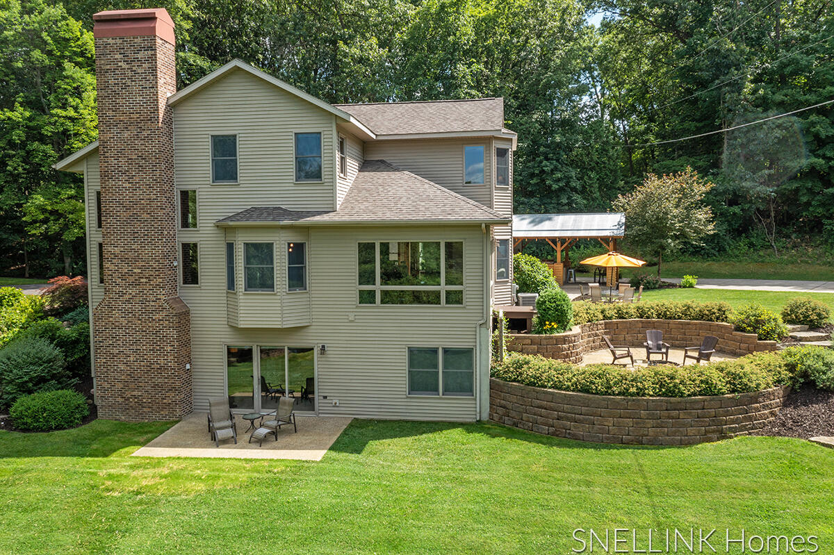 9902 River Road Greenville, MI 48838 - Photo 75 of 82 IMG_1069