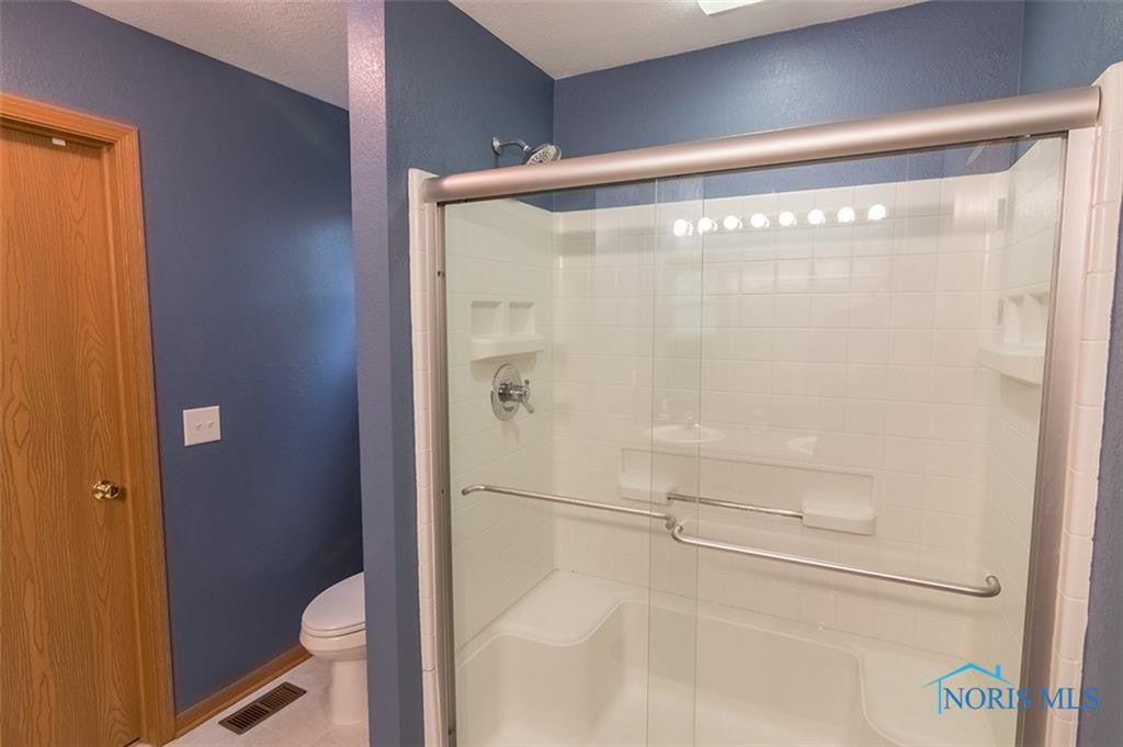 1551 North Stadium Road Oregon, OH 43616 - Photo 17 of 35 Gallery Image 17