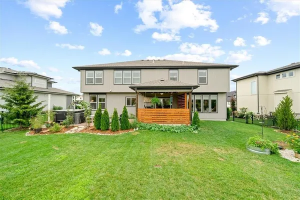 $799,000 | 2114 Northwest Killarney Lane, Lee's Summit, MO 64081