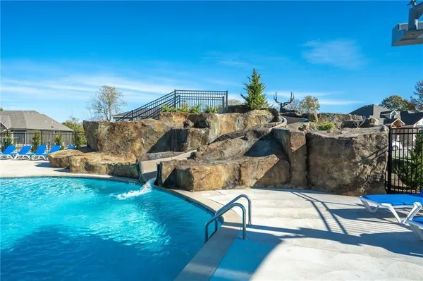 $799,000 | 2114 Northwest Killarney Lane, Lee's Summit, MO 64081