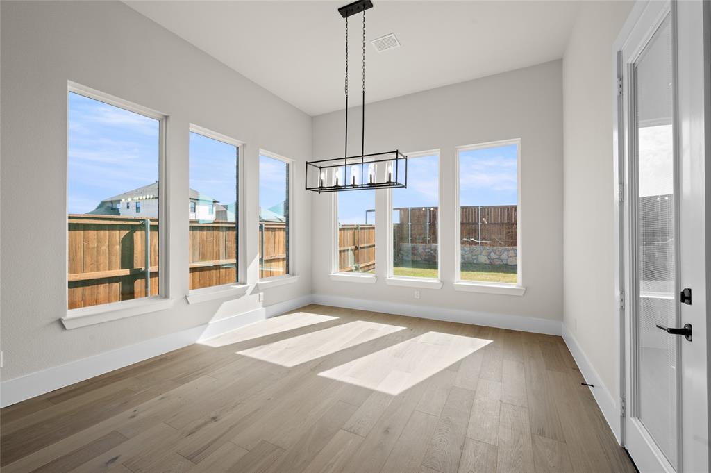 221 Lantern Ridge Drive Aledo, TX 76008 - Photo 12 of 29 221 Lantern Ridge- Dining-1