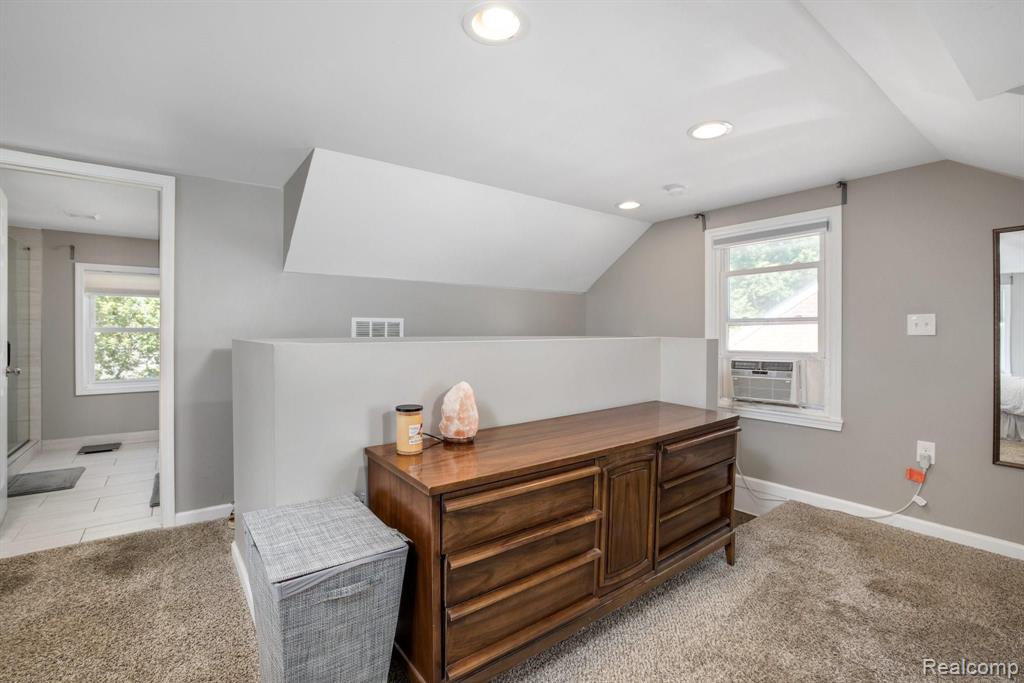 2432 Harvard Road Berkley, MI 48072 - Photo 17 of 32