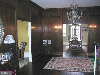 133 East Bells Mill Road Philadelphia, PA 19118 - Photo 5 of 6