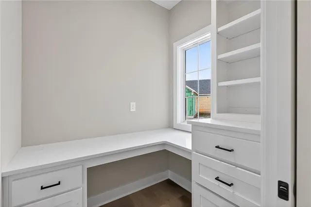 $525,000 | 8208 Aurora Street, Lenexa, KS 66220