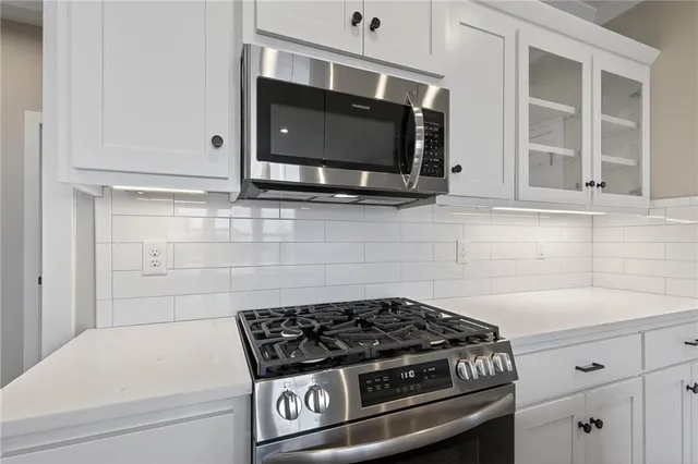 $525,000 | 8208 Aurora Street, Lenexa, KS 66220