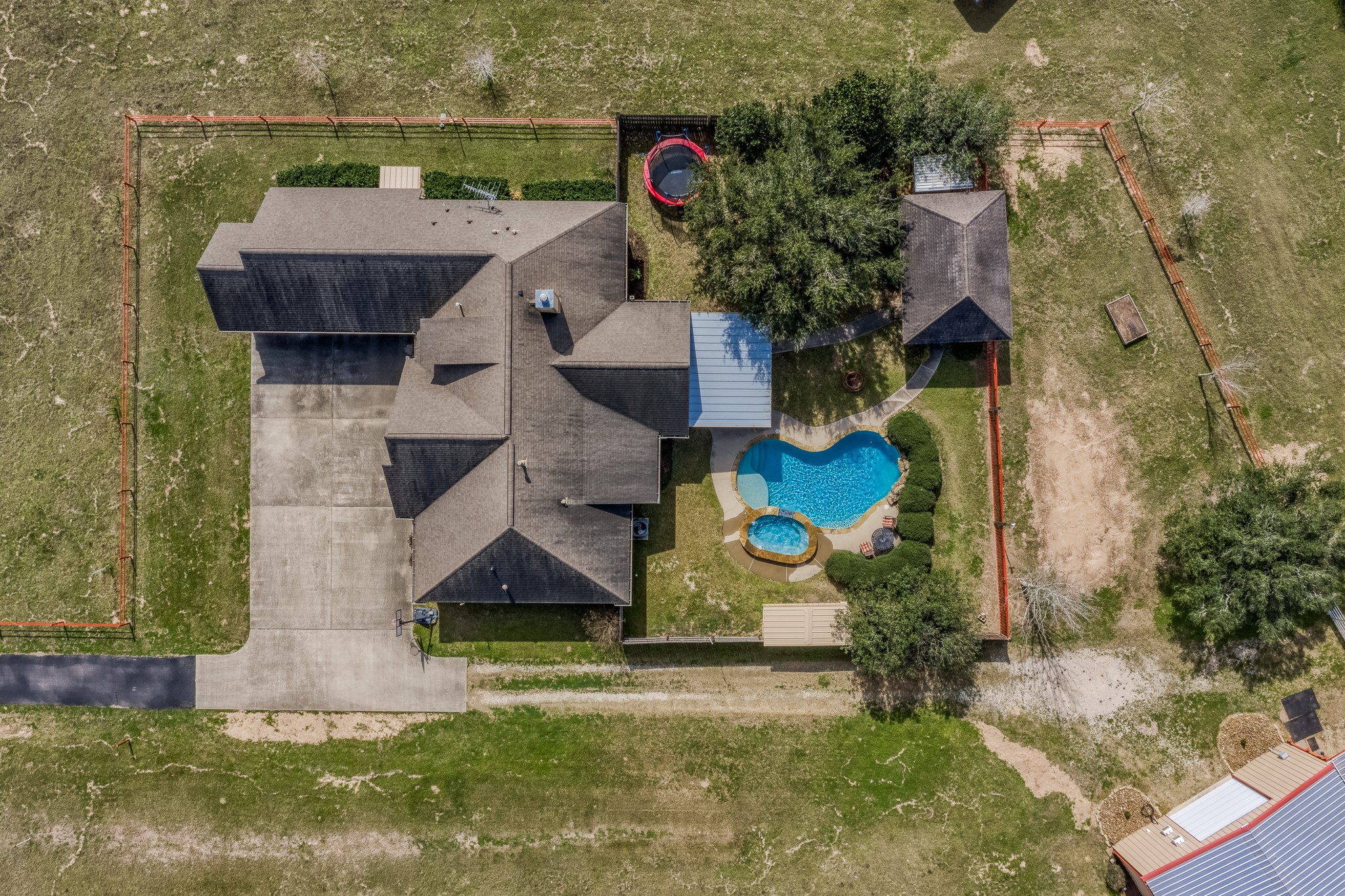 677 Grubbs Road Sealy, TX 77474 - Photo 29 of 40 an aerial view of a house