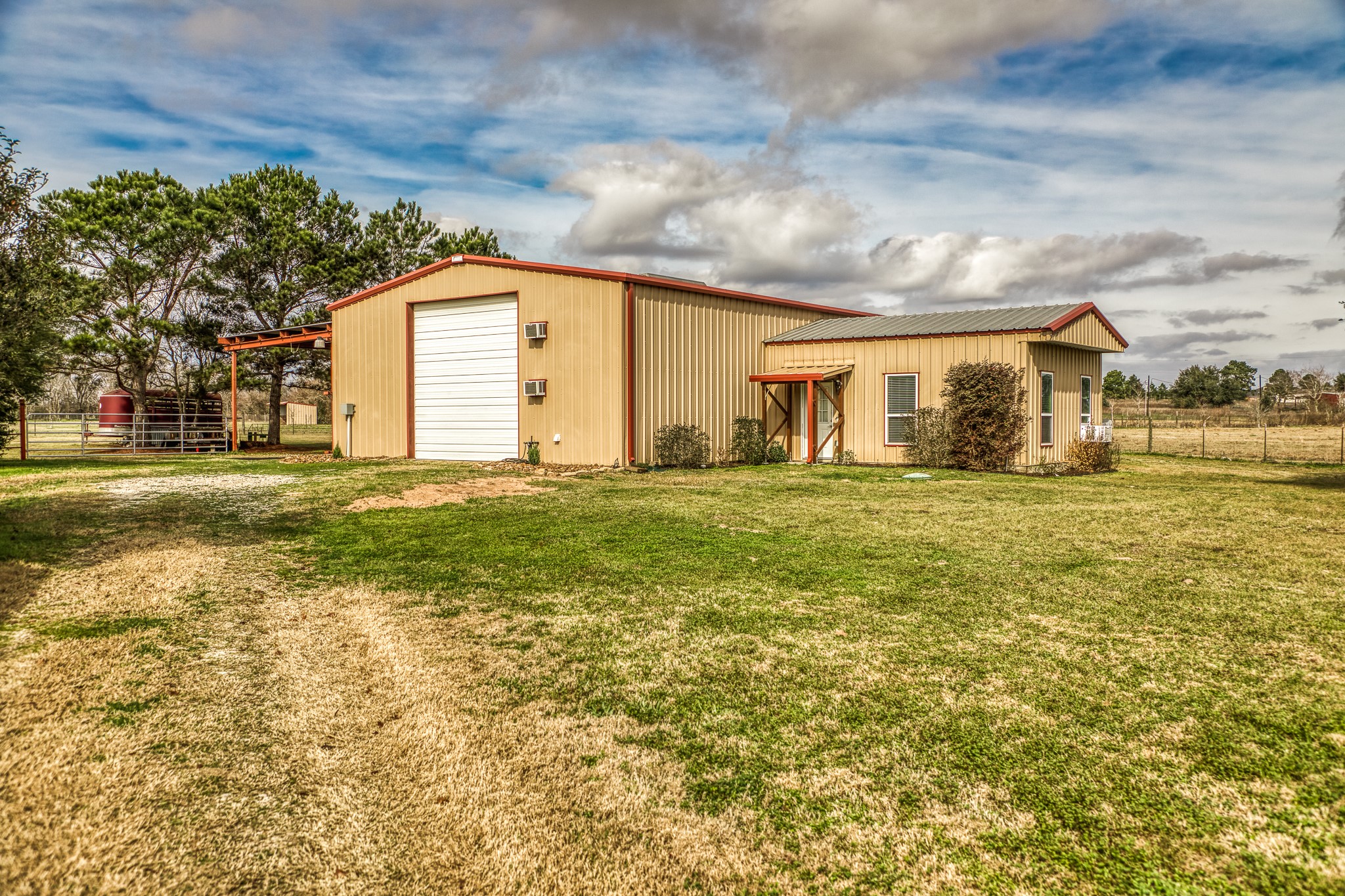 677 Grubbs Road Sealy, TX 77474 - Photo 30 of 40 a view of a big room with an empty space and many windows