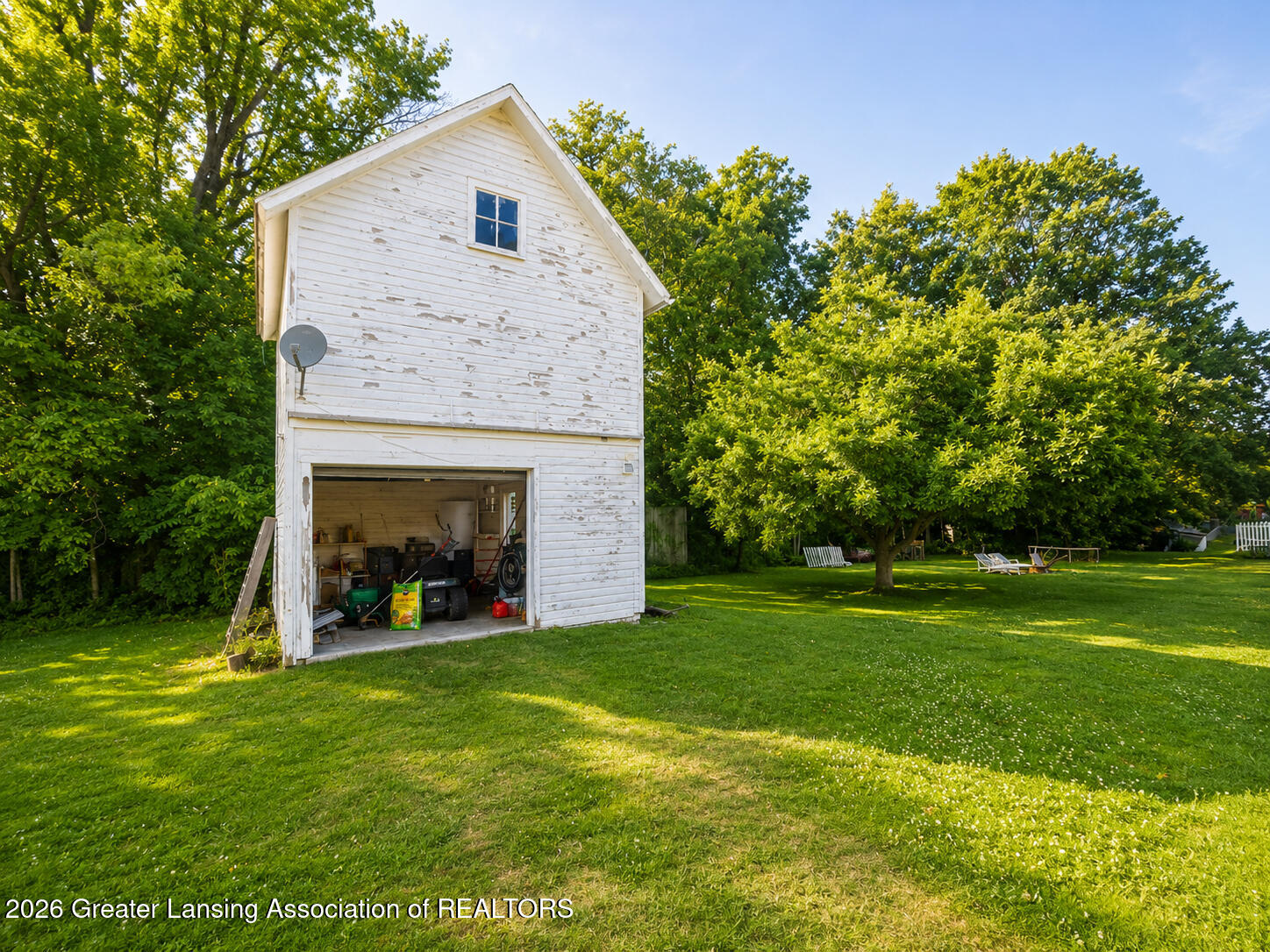 219 Adelaide Street Maple Rapids, MI 48853 - Photo 3 of 4 8363A2F9-BA84-4EA3-BF80-270081664626