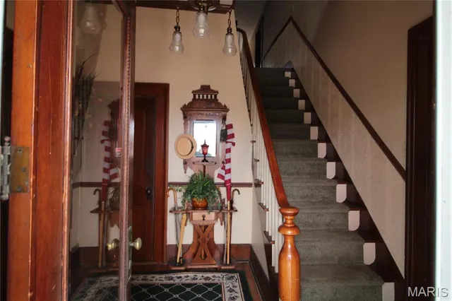 $474,900 | 403 North Main Street, Louisiana, MO 63353