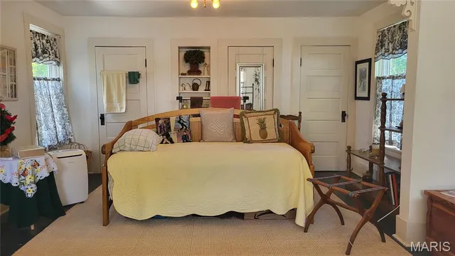 $474,900 | 403 North Main Street, Louisiana, MO 63353