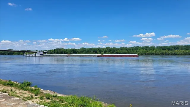 $474,900 | 403 North Main Street, Louisiana, MO 63353