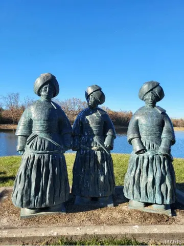 $474,900 | 403 North Main Street, Louisiana, MO 63353