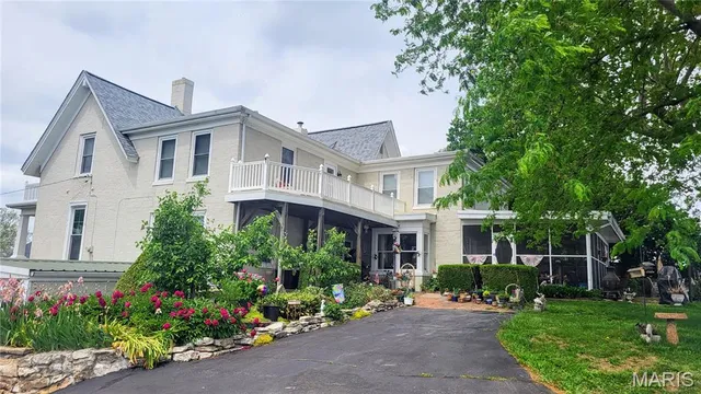 $474,900 | 403 North Main Street, Louisiana, MO 63353