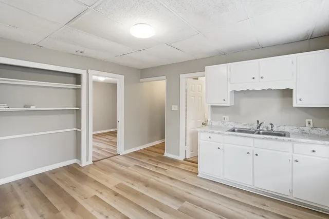 $2,050 | 14 Hacker Street, Unit 1, Worcester, MA 01603