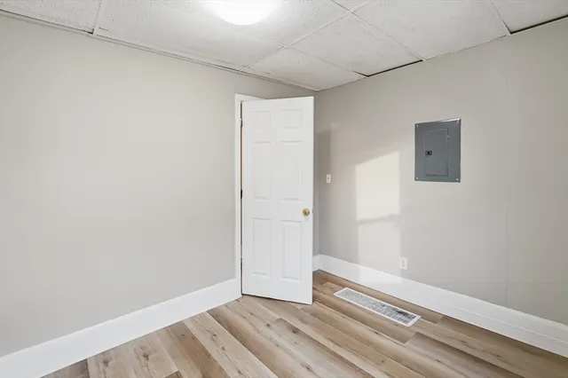 $2,050 | 14 Hacker Street, Unit 1, Worcester, MA 01603