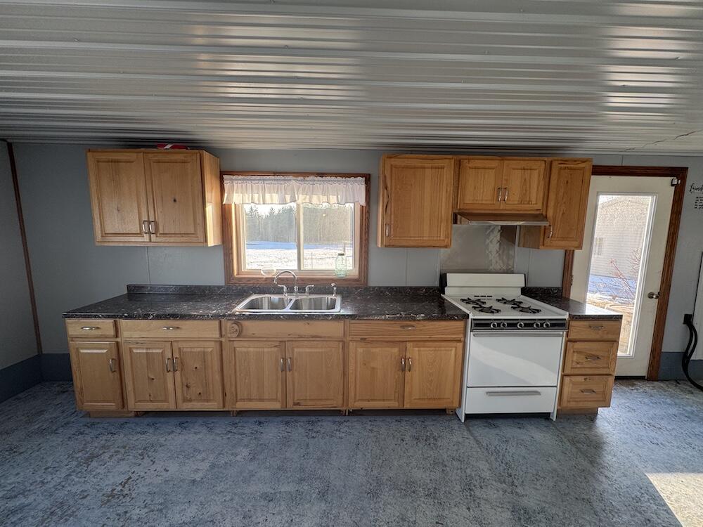 1180 West Miller Road Mio, MI 48647 - Photo 96 of 100 IMG_0544