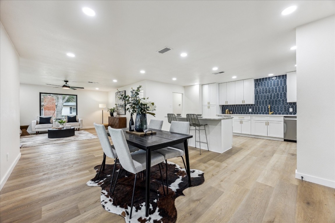 4608 Frontier Trail Austin, TX 78745 - Photo 9 of 30 a living room with furniture and kitchen view