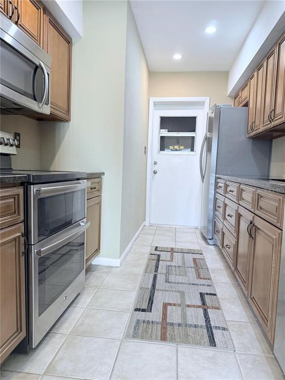 11764 Raintree Drive Temple Terrace, FL 33617 - Photo 8 of 18