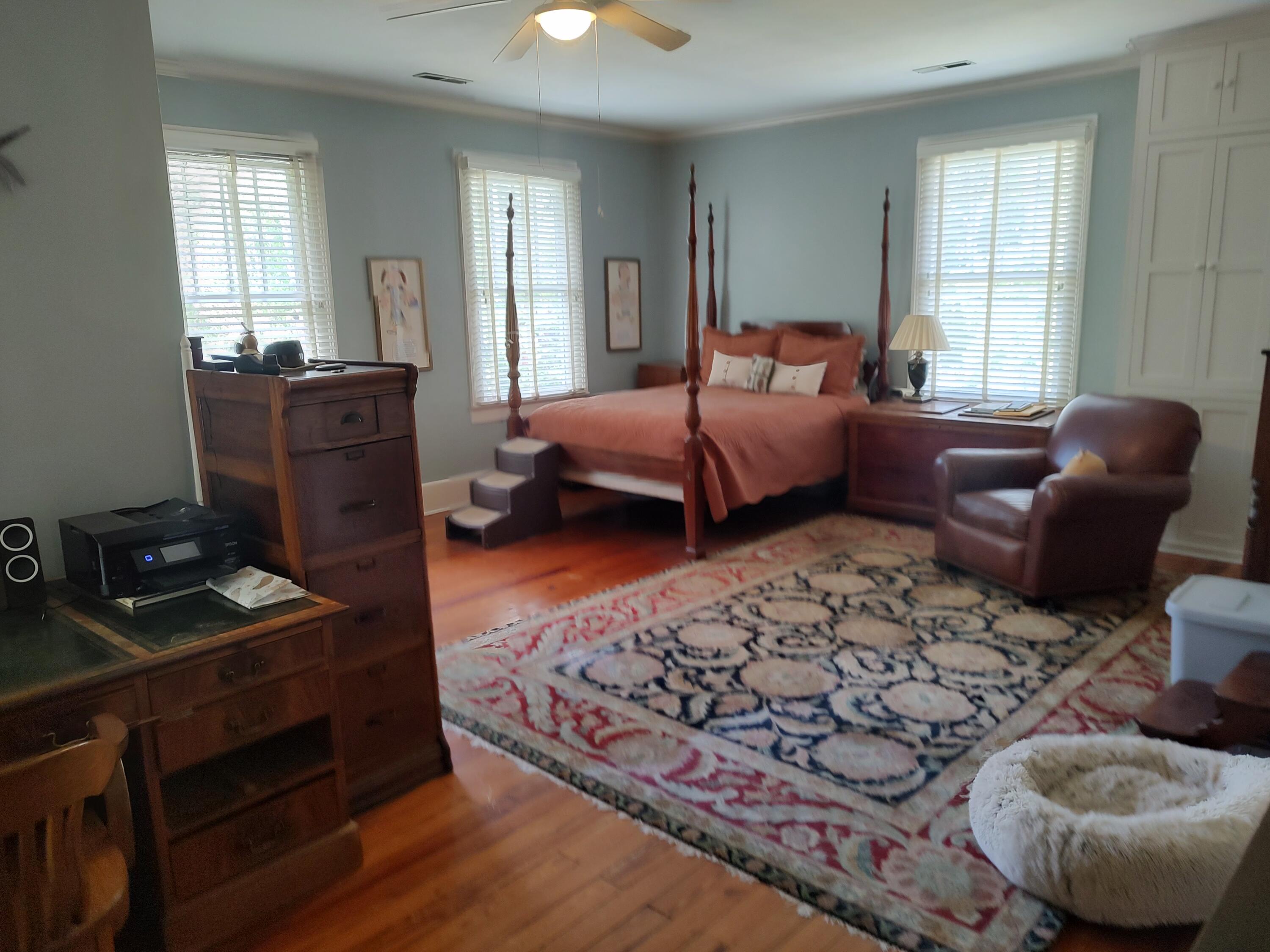 401 Johnston Street St. George, SC 29477 - Photo 20 of 37 IMG_20260430_164249492_HDR