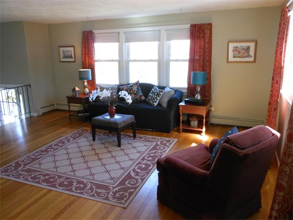 21 Keith Road Reading, MA 01867 - Photo 14 of 20 Gallery Image 14