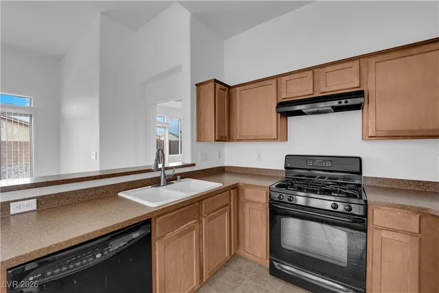 $1,995 | 712 Yew Barrow Court, Henderson, NV 89011