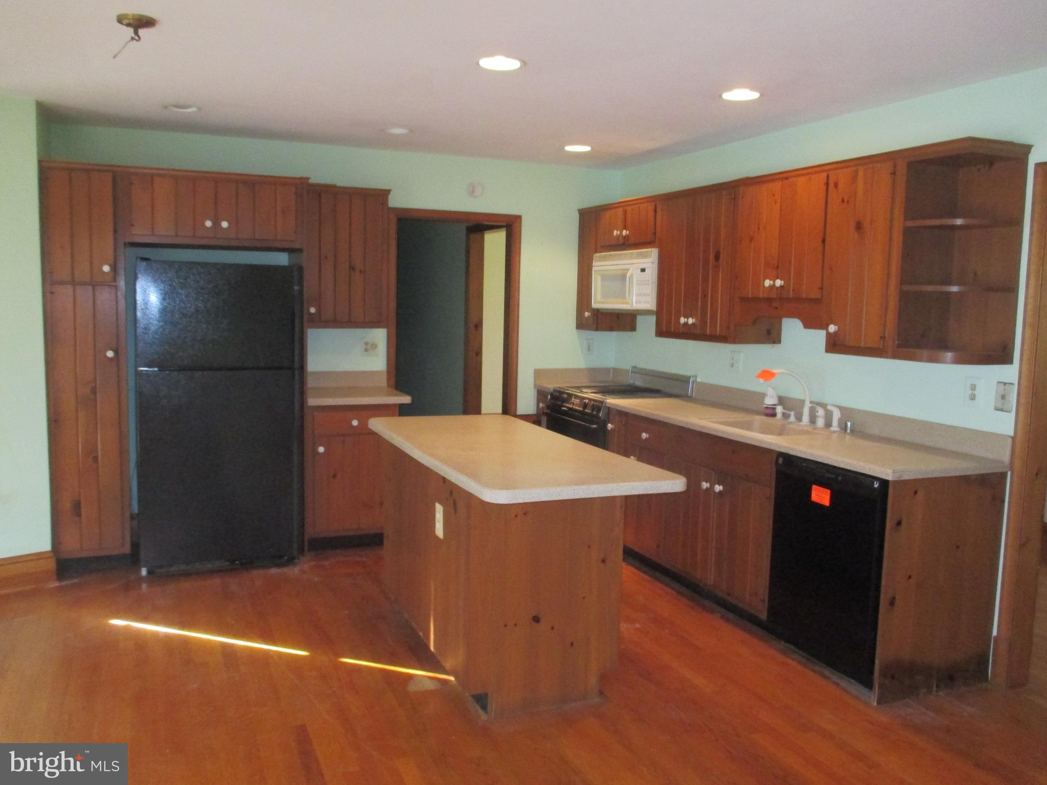 6705 Cherry Hill Road Baldwin, MD 21013 - Photo 7 of 26 Kitchen