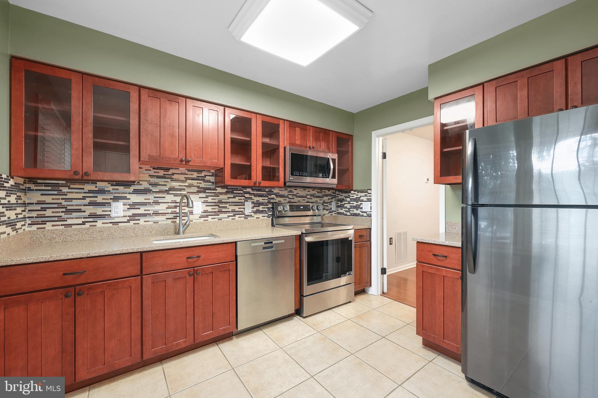 2845 Seminole Road Woodbridge, VA 22192 - Photo 11 of 33