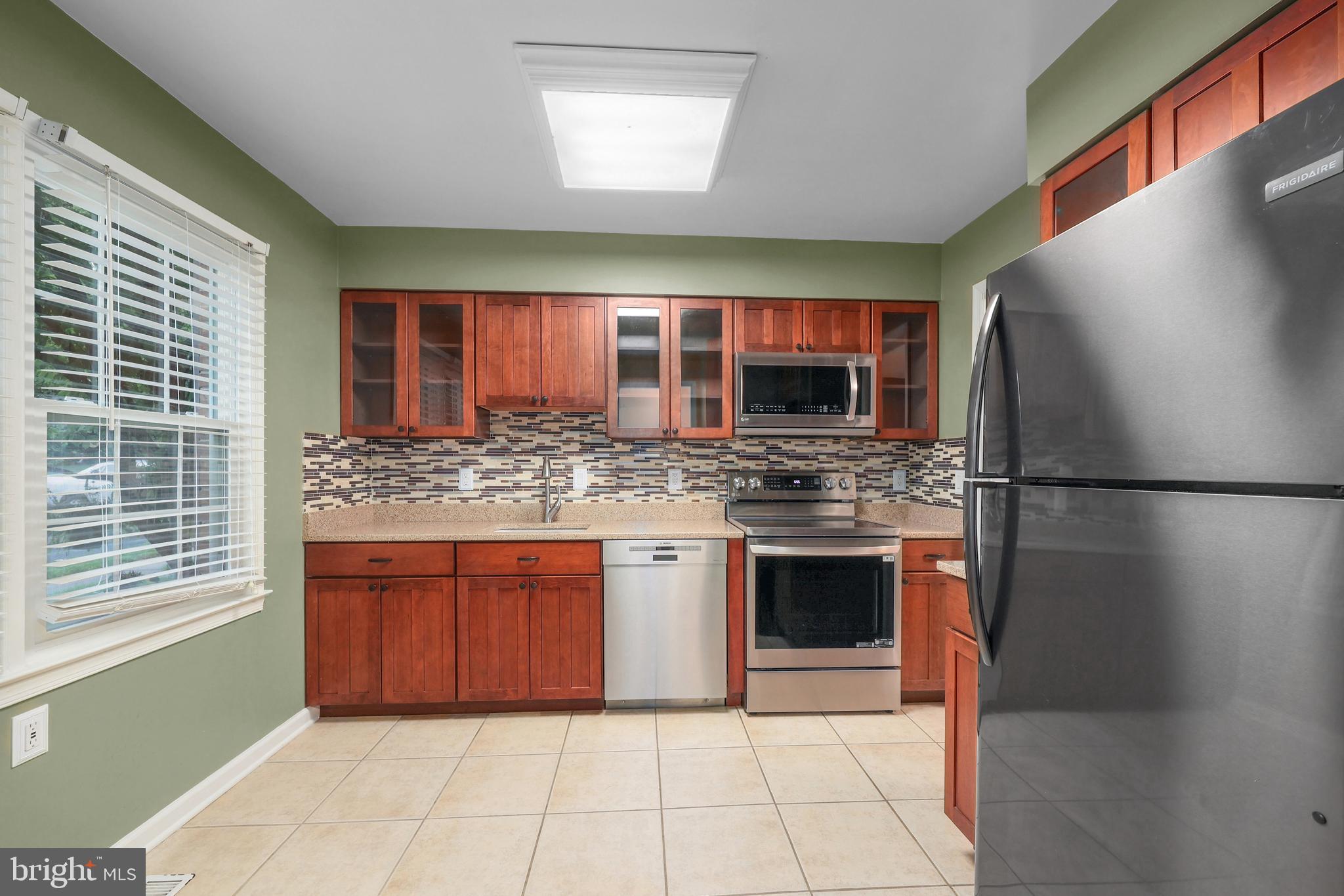 2845 Seminole Road Woodbridge, VA 22192 - Photo 10 of 33