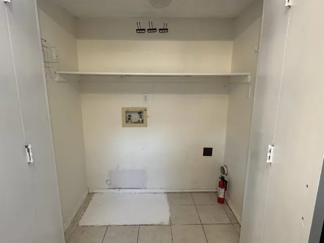 $2,000 | 703 Red Oak Drive, Lewisville, TX 75067