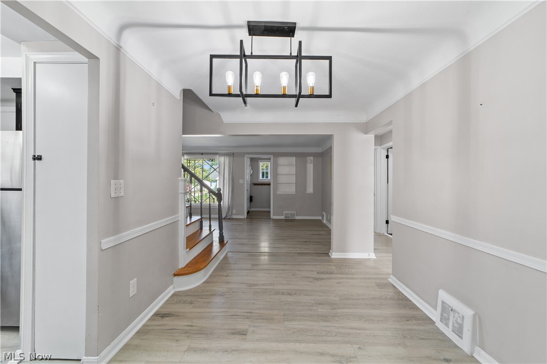 4158 Wyncote Road South Euclid, OH 44121 - Photo 9 of 33 Gallery Image 9
