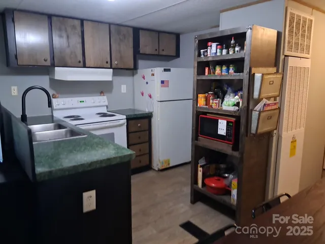 $171,000 | 330 Dirty Ankle Road, Lawndale, NC 28090