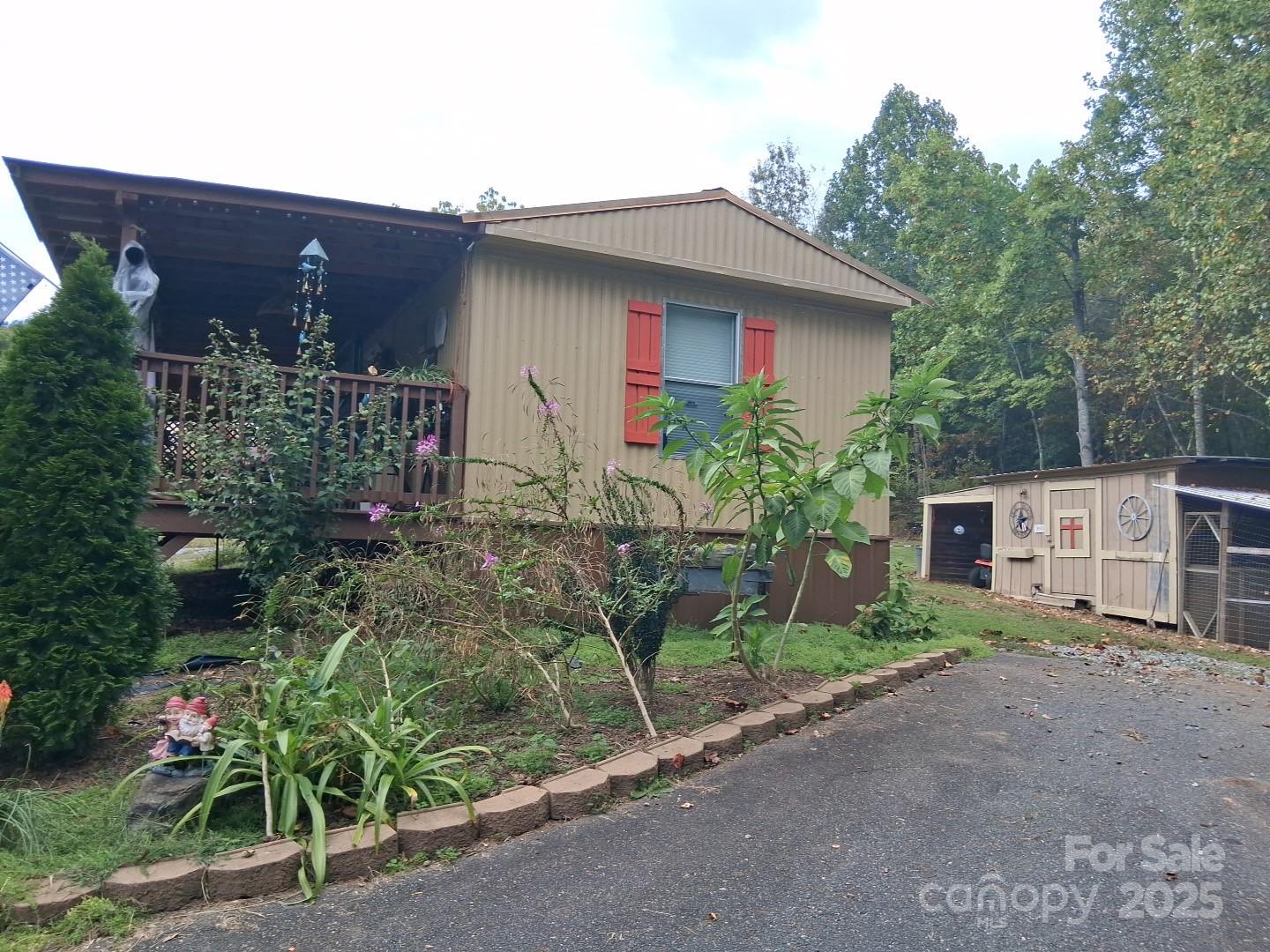 330 Dirty Ankle Road Lawndale, NC 28090 - Photo 2 of 28