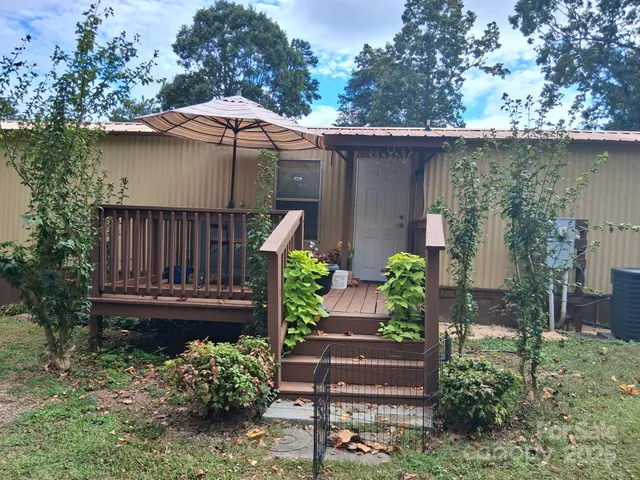 $171,000 | 330 Dirty Ankle Road, Lawndale, NC 28090