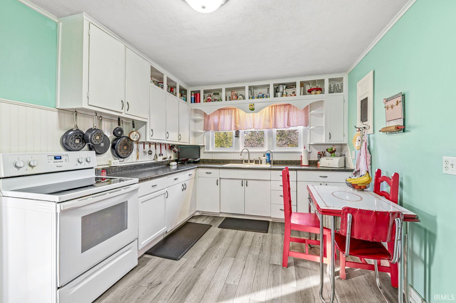 1461 North Queen Road Walkerton, IN 46574 - Photo 15 of 36