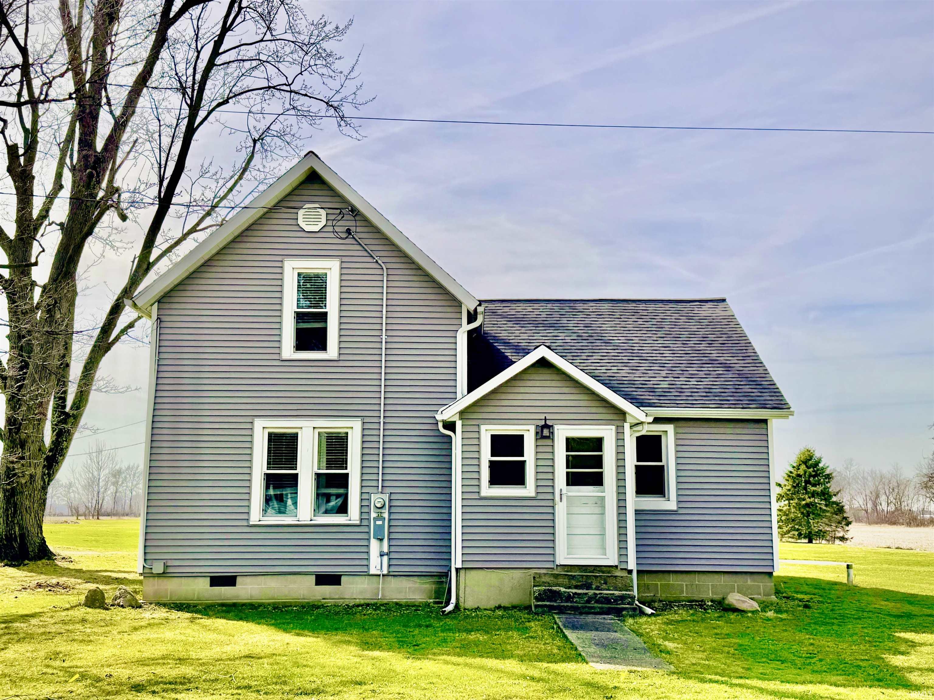 1461 North Queen Road Walkerton, IN 46574 - Photo 2 of 36