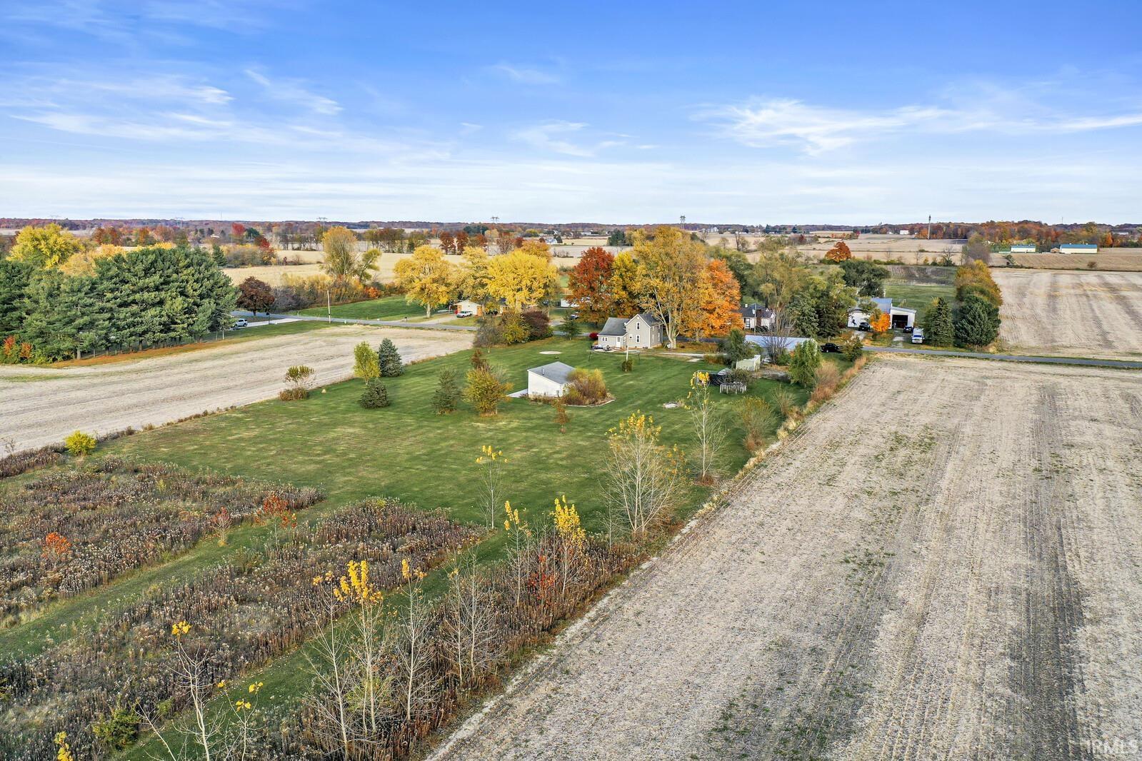 1461 North Queen Road Walkerton, IN 46574 - Photo 33 of 36