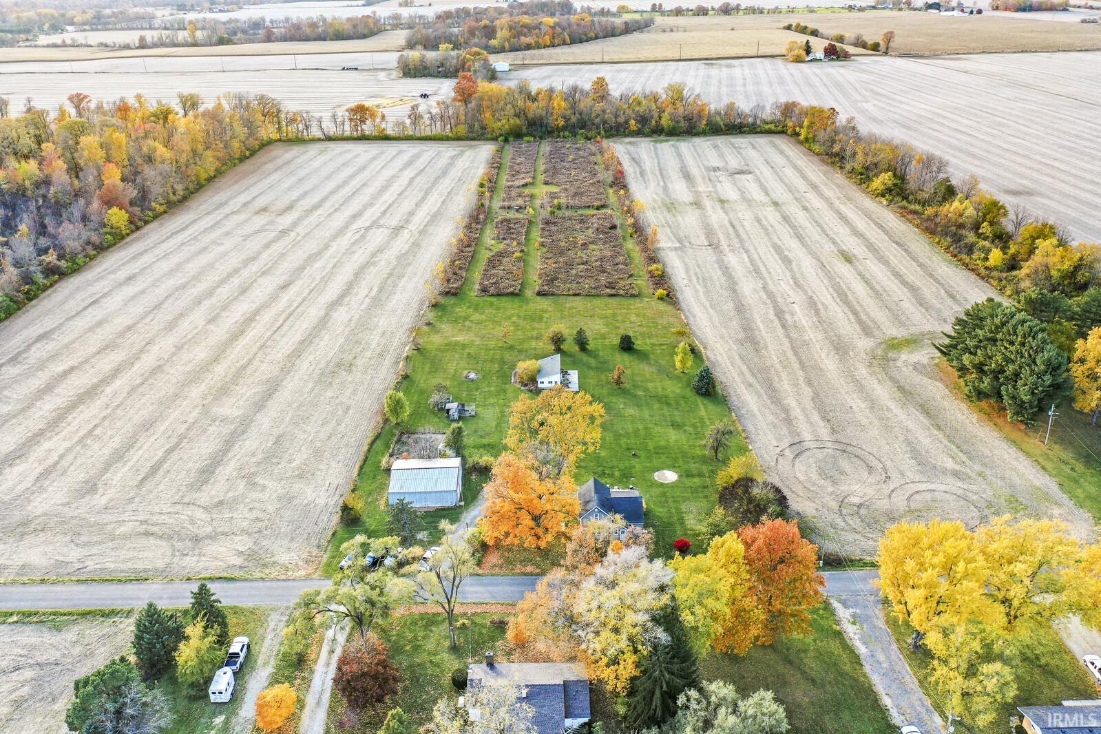 1461 North Queen Road Walkerton, IN 46574 - Photo 5 of 36