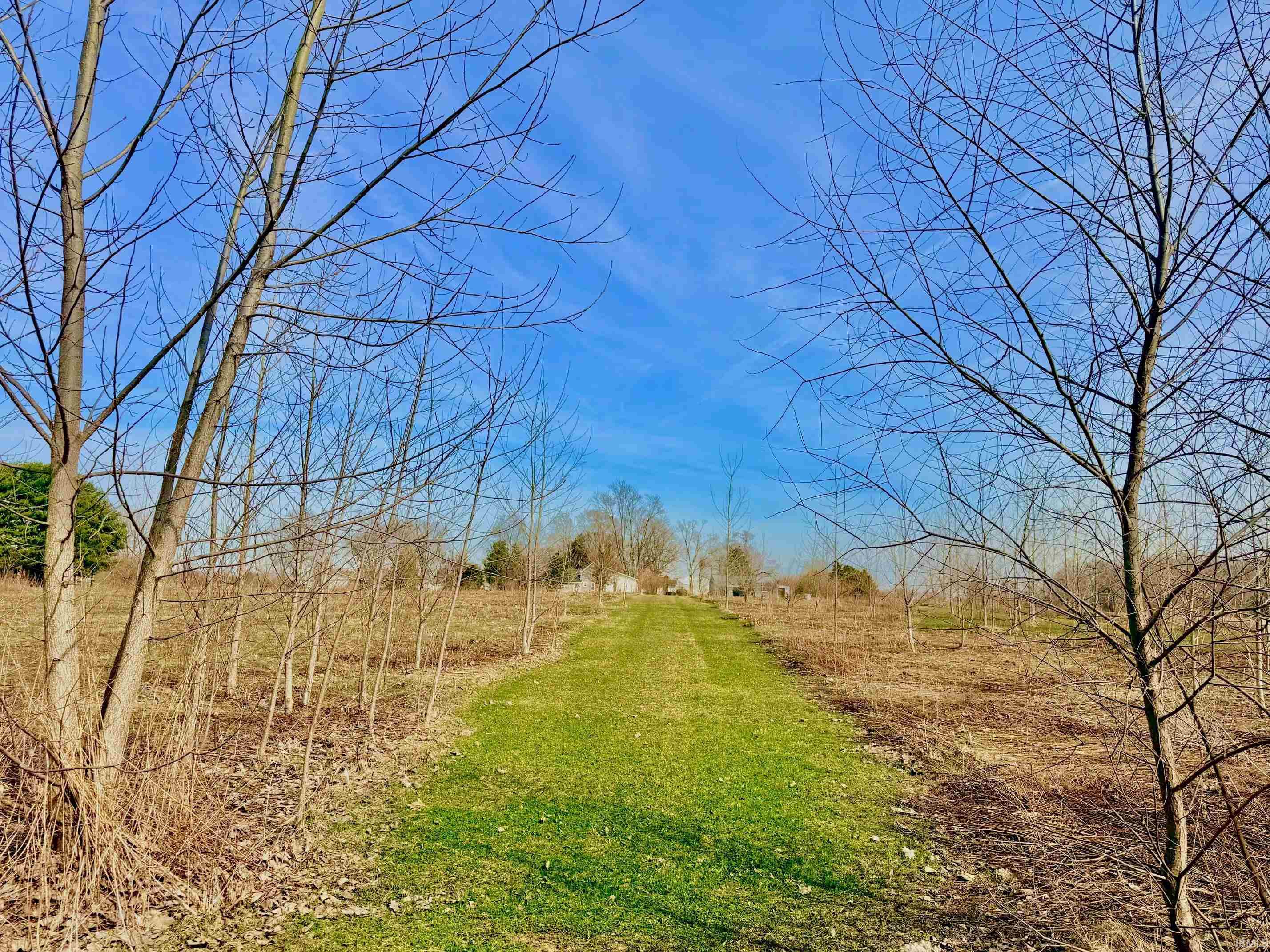 1461 North Queen Road Walkerton, IN 46574 - Photo 6 of 36