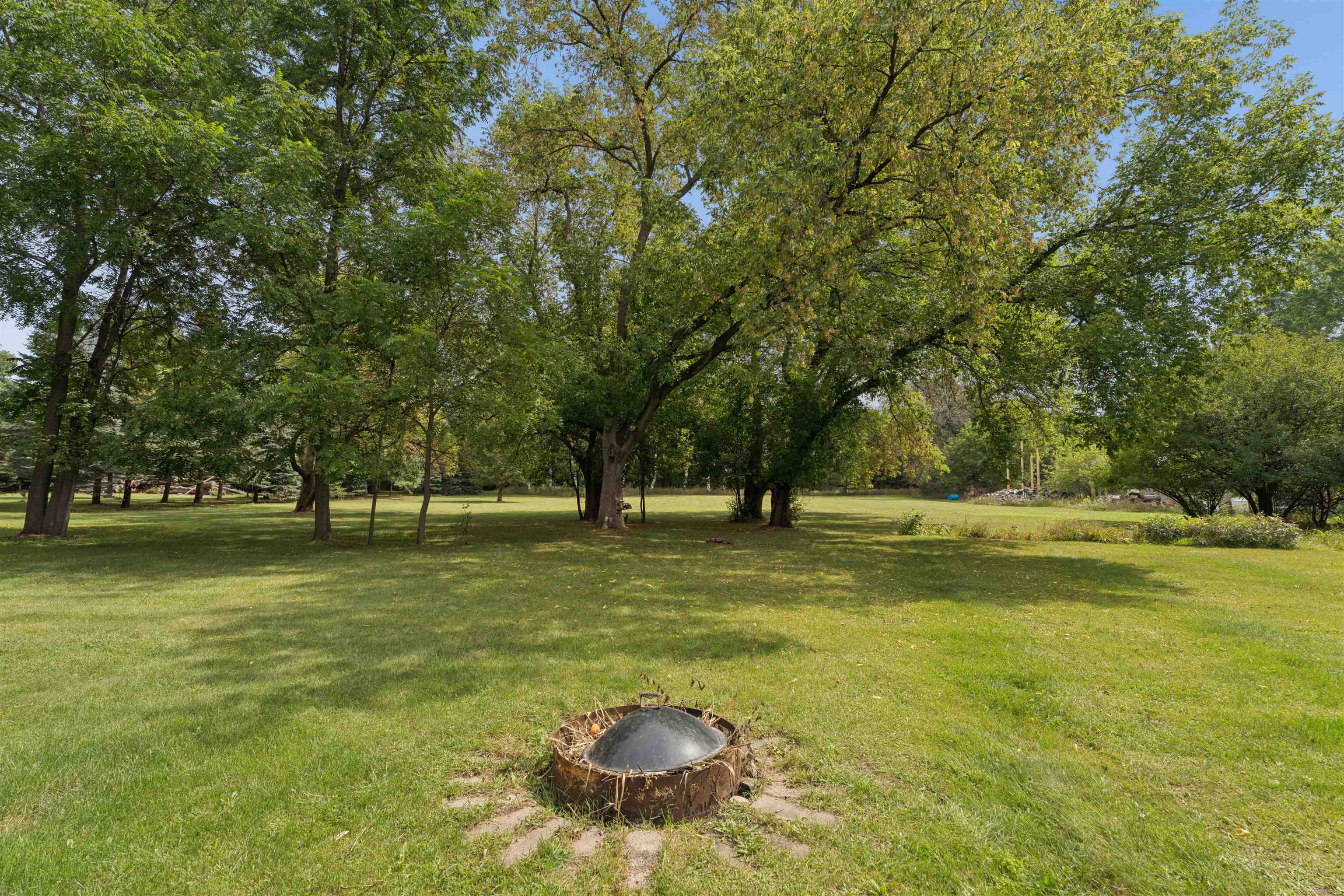 N3356 County Road West New London, WI 54961 - Photo 27 of 33 Gallery Image 27