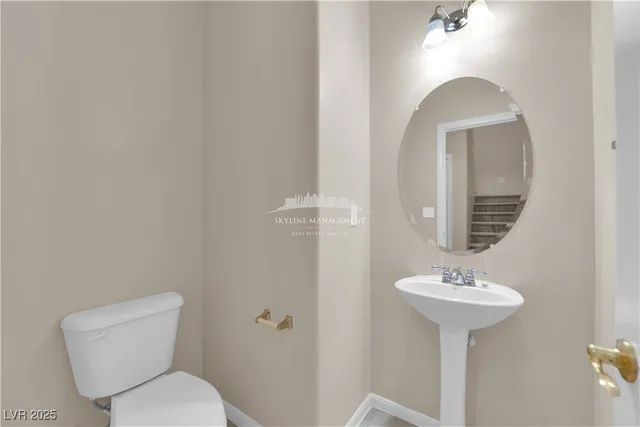 $2,200 | 8661 Rowland Bluff Avenue, Las Vegas, NV 89178