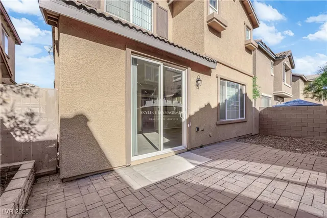 $2,200 | 8661 Rowland Bluff Avenue, Las Vegas, NV 89178