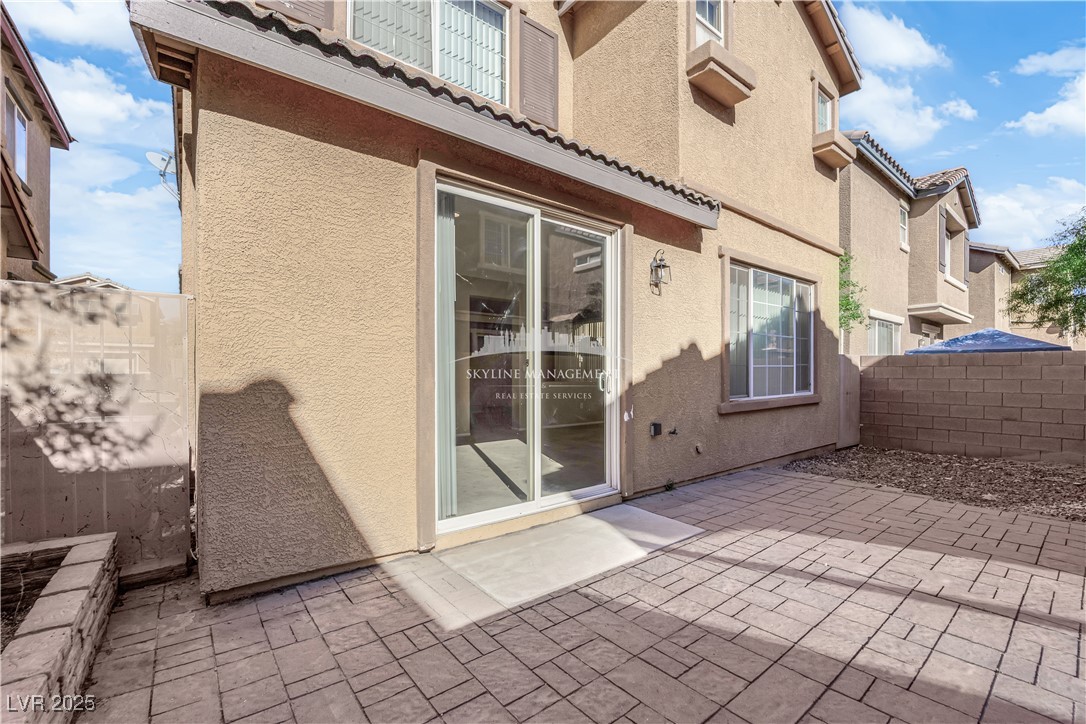 8661 Rowland Bluff Avenue Las Vegas, NV 89178 - Photo 35 of 37 View of patio / terrace