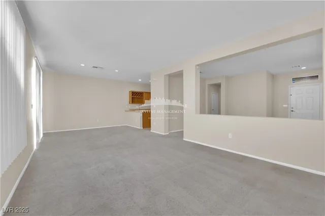 $2,200 | 8661 Rowland Bluff Avenue, Las Vegas, NV 89178
